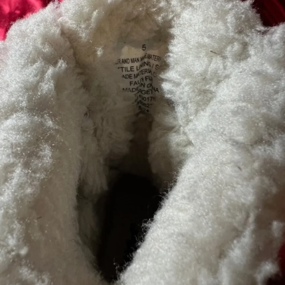 Cat & Jack Snow Boots Kids Size 5 Pink Gray Good Faux Fur Lined‎ Duck Boots